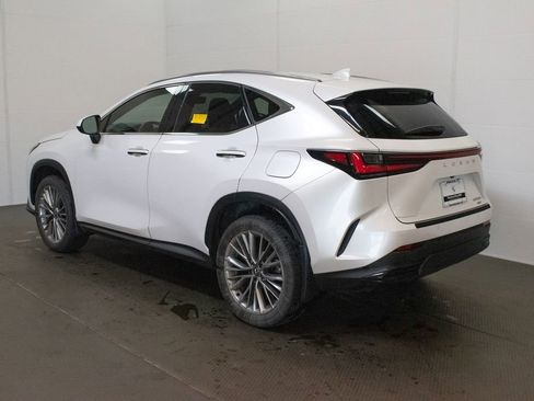Used 2025 Lexus NX 350 AWD w/ Accessory Package (2T) image 6