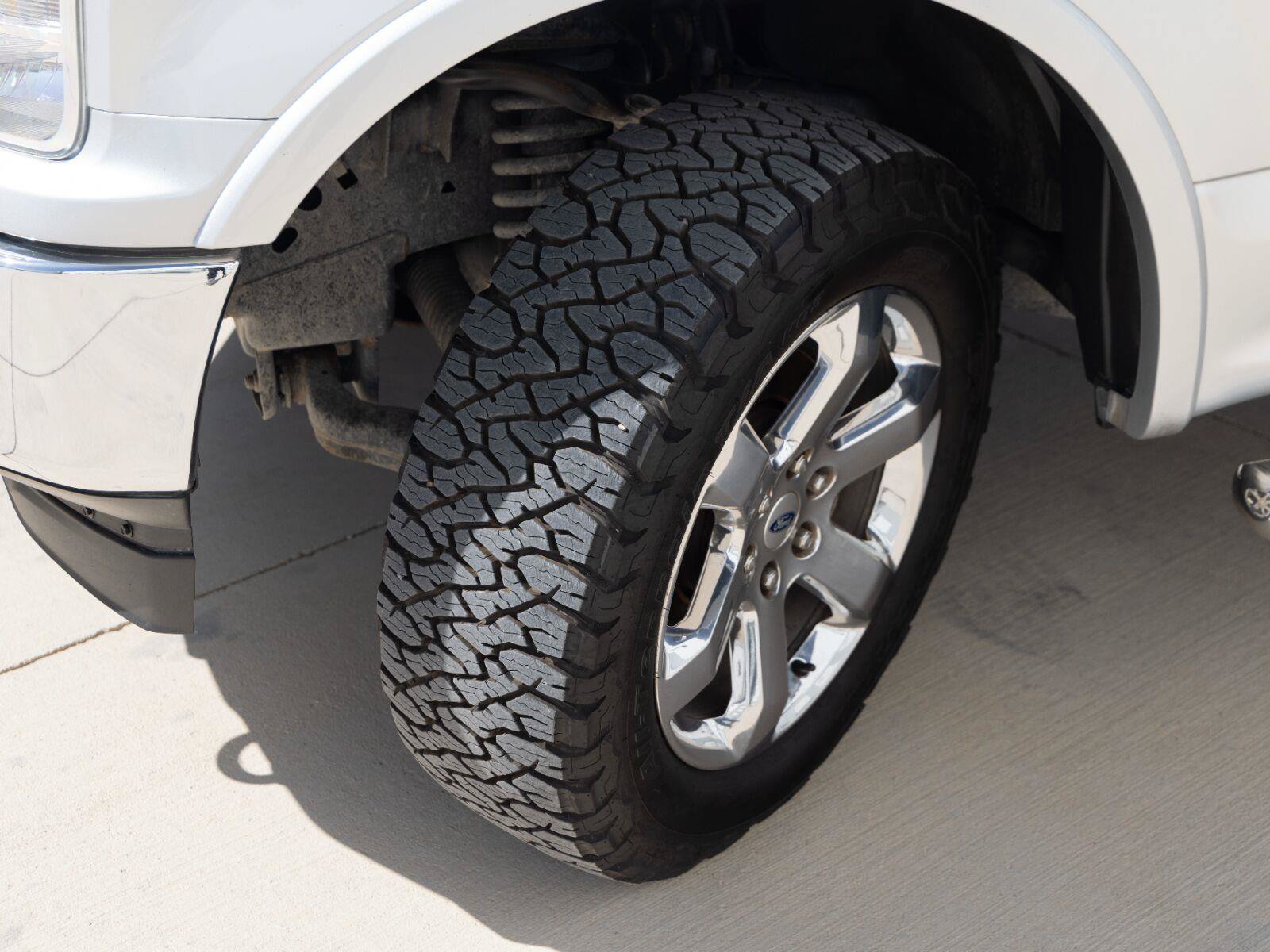 Used 2019 Ford F150 Lariat AWD/4WD image 5