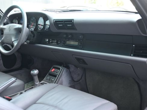 Used 1997 Porsche 911 Carrera 4 image 31