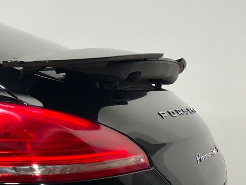 Used 2014 Porsche Panamera Turbo S Executive image 15