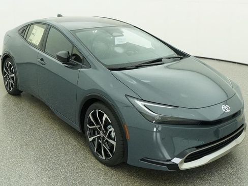 New 2026 Toyota Prius Plug-In Hybrid w/ Limited Premium Package FWD image 4