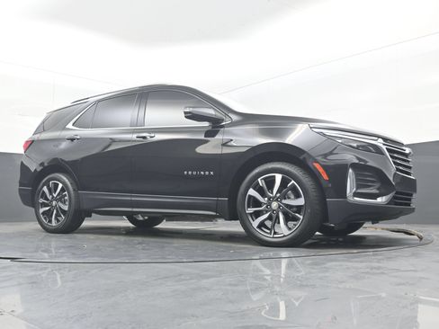 Used 2022 Chevrolet Equinox Premier FWD image 23