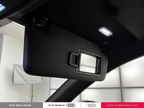 Used 2023 Audi Q3 2.0T Premium Plus w/ Premium Plus Package AWD/4WD image 33