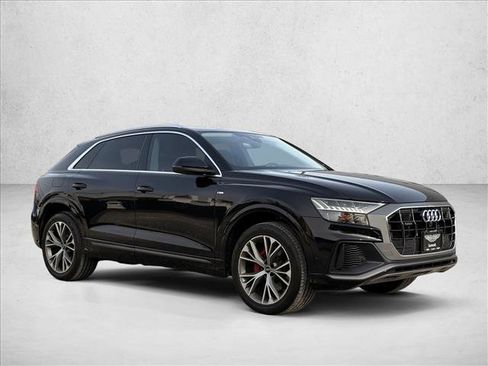 Used 2023 Audi Q8 Premium Plus w/ Premium Plus Package image 8