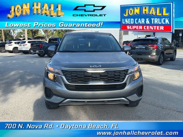 Used 2023 Kia Seltos LX AWD/4WD image 11