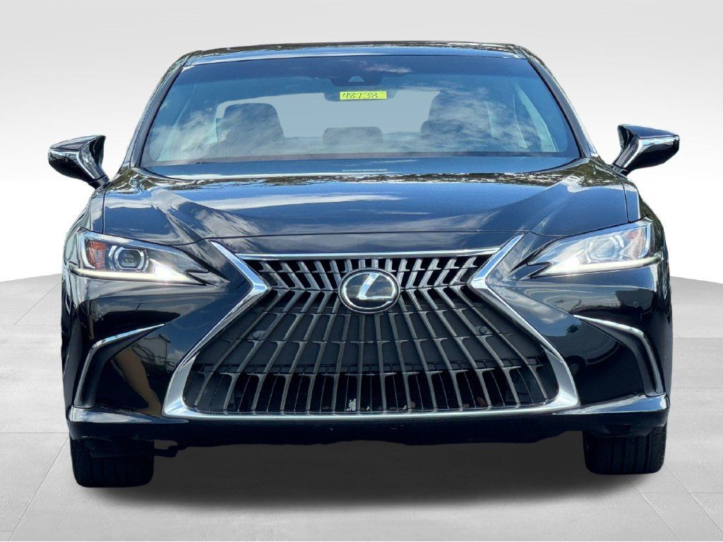 Used 2024 Lexus ES 350 w/ Premium Package FWD image 2