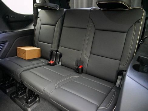 Used 2026 Chevrolet Tahoe Premier image 25