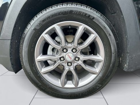 Used 2024 GMC Terrain SLT w/ Infotainment Package II AWD/4WD image 37