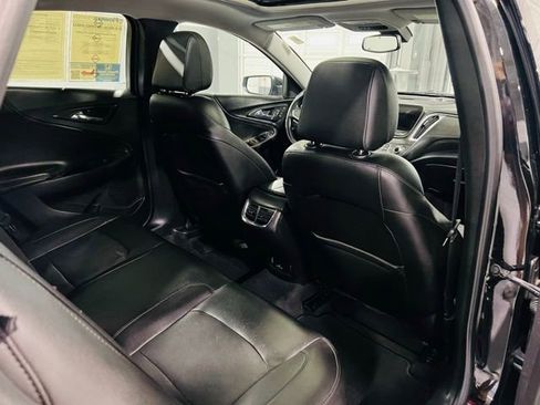 Used 2016 Chevrolet Malibu Premier FWD image 29