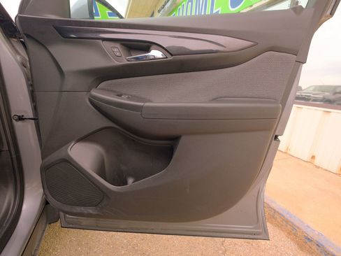 Used 2025 Chevrolet TrailBlazer LT image 17