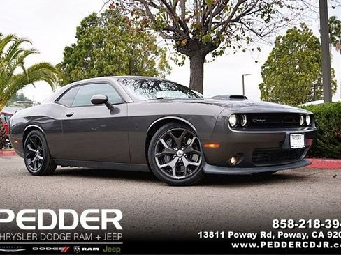 Used 2017 Dodge Challenger R/T Scat Pack image 1