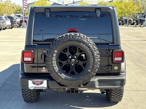 Certified 2020 Jeep Wrangler Unlimited Sport image 8