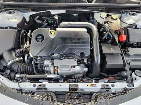 Used 2024 Chevrolet Malibu LT image 13