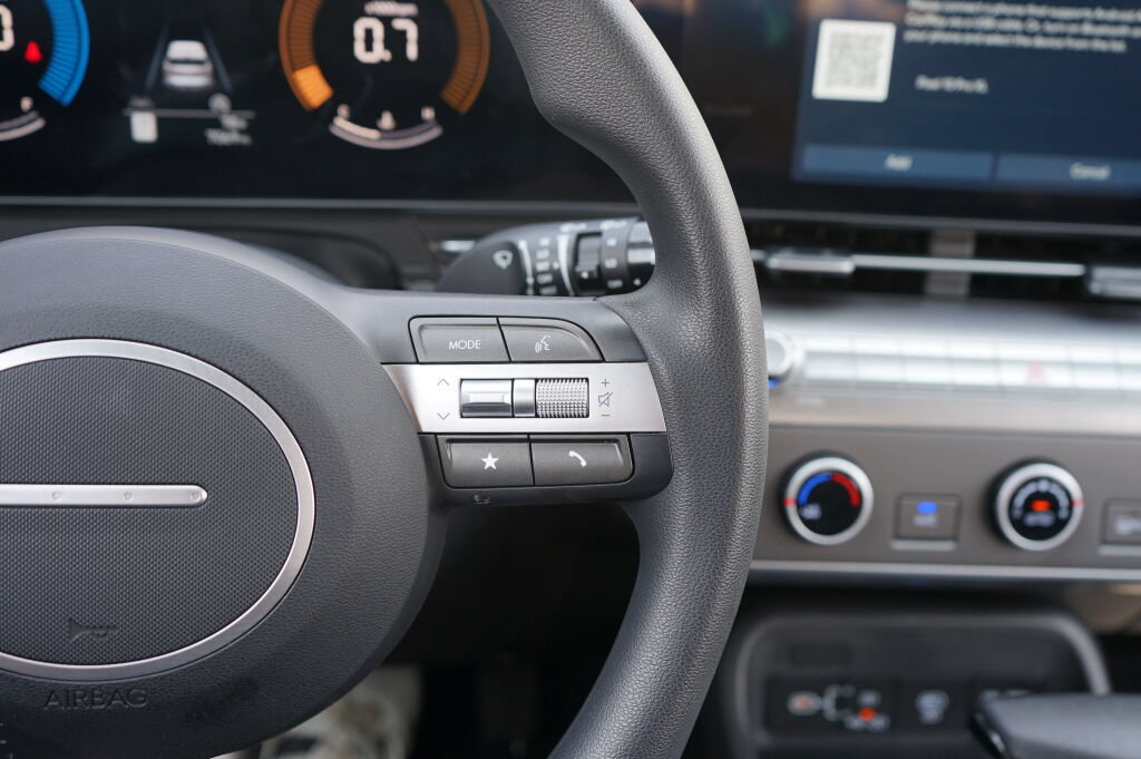 Certified 2026 Hyundai Kona SE AWD/4WD image 26
