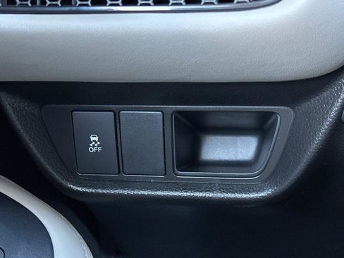 New 2026 Honda HR-V LX image 29