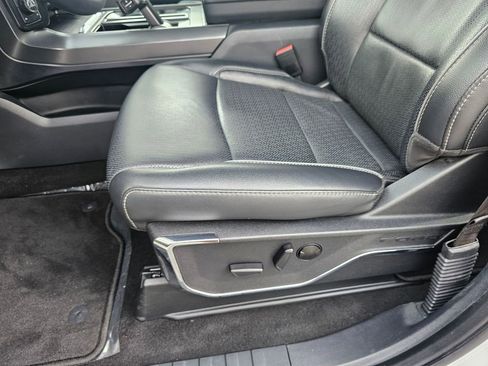 Used 2024 Ford F150 Lariat image 18