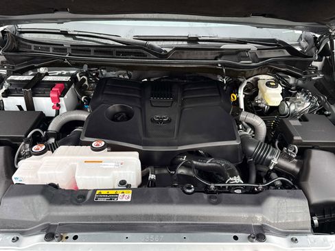 Used 2025 Toyota Tundra SR5 image 11