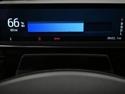 Used 2023 Ford Mustang Mach-E Premium RWD image 16