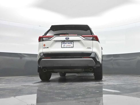 Used 2019 Toyota RAV4 XSE w/ Carpet Mat Package AWD/4WD image 44