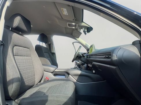 Used 2027 Honda HR-V LX image 23