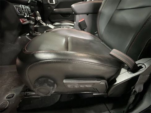 Used 2023 Jeep Gladiator Rubicon w/ LED Lighting Group image 18