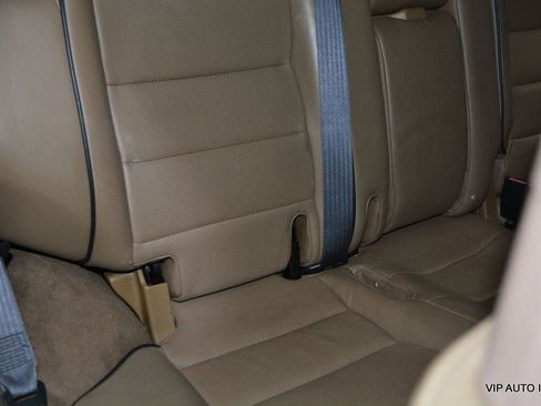 Used 2000 Land Rover Discovery image 24