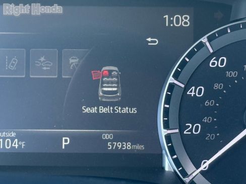 Used 2023 Toyota Highlander XLE image 20