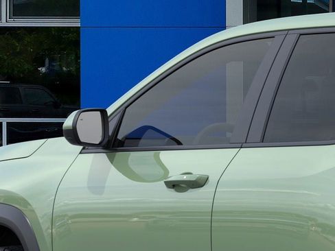 New 2026 Chevrolet Equinox LT image 37