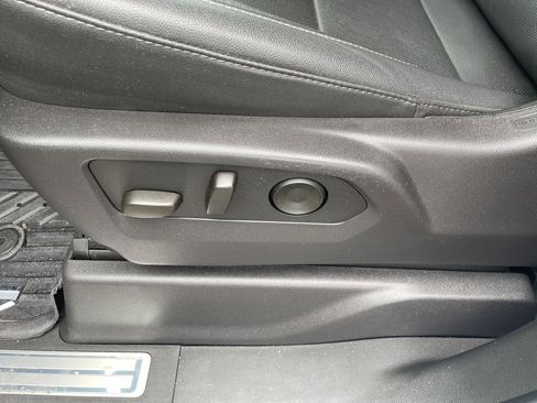 Used 2024 Chevrolet Silverado 1500 LTZ w/ Technology Package image 8