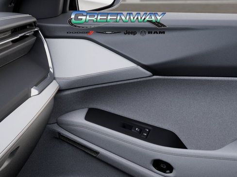New 2026 Jeep Cherokee Laredo AWD/4WD image 25