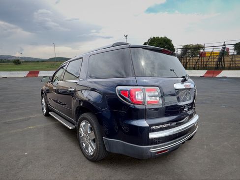 Used 2017 GMC Acadia Limited SLT FWD image 4
