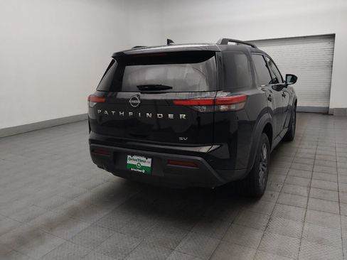 Used 2023 Nissan Pathfinder SV FWD image 9