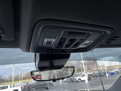 Certified 2024 GMC Sierra 2500 Denali w/ Technology Package image 30