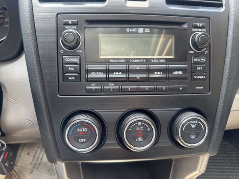 Used 2014 Subaru Forester 2.5i Limited w/ Popular Package #2 image 22