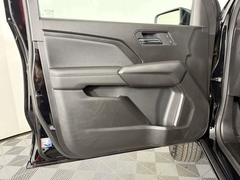 New 2026 GMC Canyon Elevation w/ Convenience Package image 15