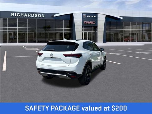 Used 2022 Buick Envision Essence w/ Technology Package I FWD image 5