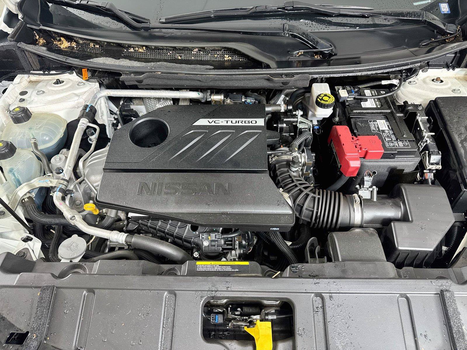 Used 2024 Nissan Rogue SV FWD image 27