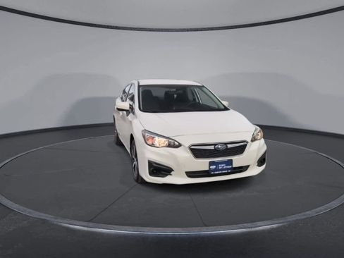 Used 2019 Subaru Impreza 2.0i Premium image 2
