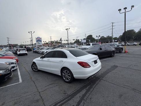 Used 2017 Mercedes-Benz C 300 4MATIC Sedan image 10