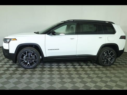 New 2026 Jeep Cherokee Overland AWD/4WD image 17