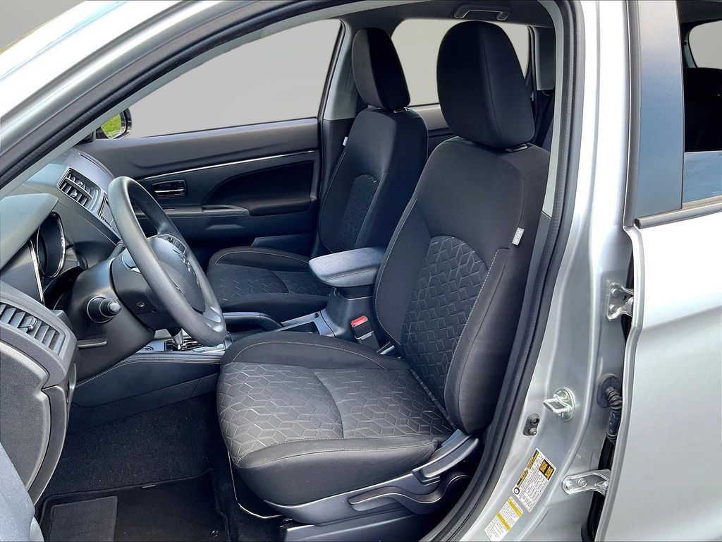 Used 2024 Mitsubishi Outlander Sport AWD image 21