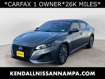 Used 2023 Nissan Altima 2.5 SV w/ SV Premium Package