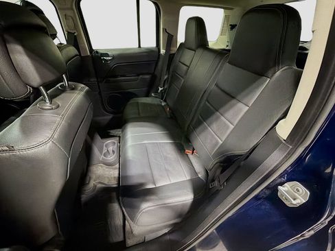 Used 2017 Jeep Patriot High Altitude FWD image 23