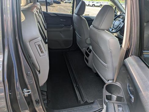 Used 2019 Honda Ridgeline RTL-E image 16