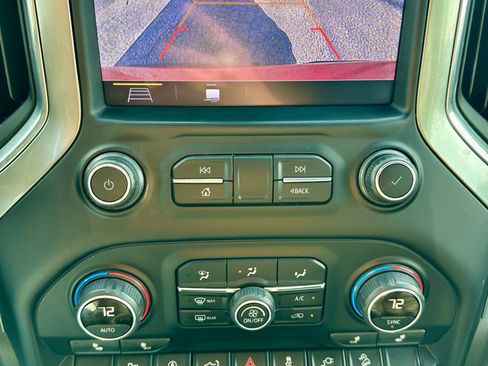 Used 2019 Chevrolet Silverado 1500 LT Trail Boss image 7