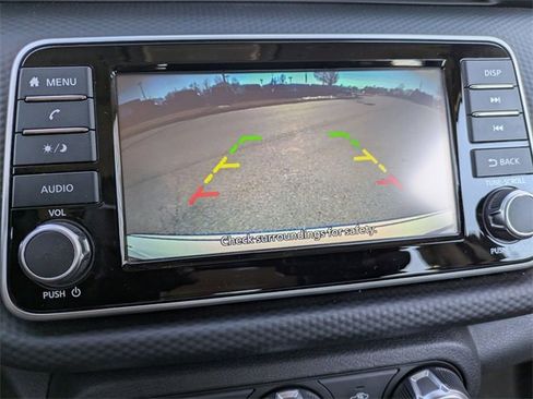 Used 2024 Nissan Kicks S image 17