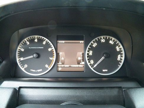 Used 2011 Land Rover Range Rover Sport Supercharged image 25