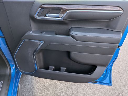 Used 2024 Chevrolet Silverado 1500 RST image 33