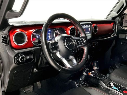 Used 2021 Jeep Wrangler Unlimited Rubicon AWD/4WD image 16