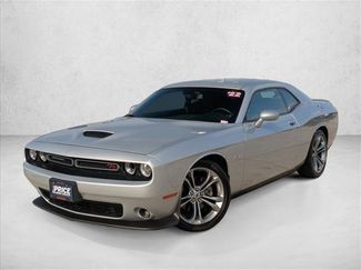 Used 2022 Dodge Challenger R/T video 1
